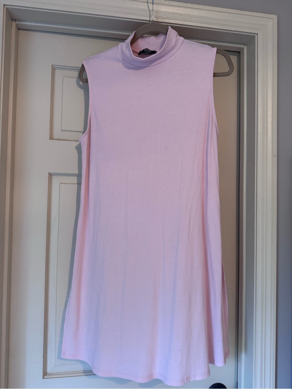 Sleeveless Mock Neck Tubic Light Pink